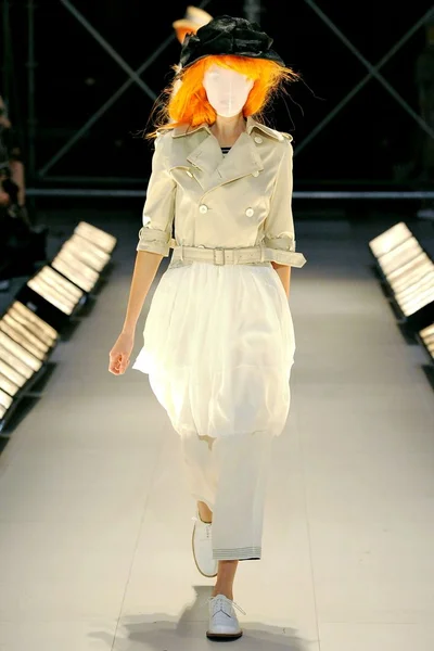 Look 37